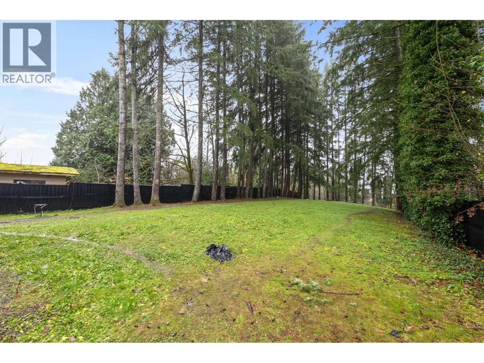 23376 124th Avenue, Maple Ridge, British Columbia V2X 4K4 - Photo 28 - R3071846