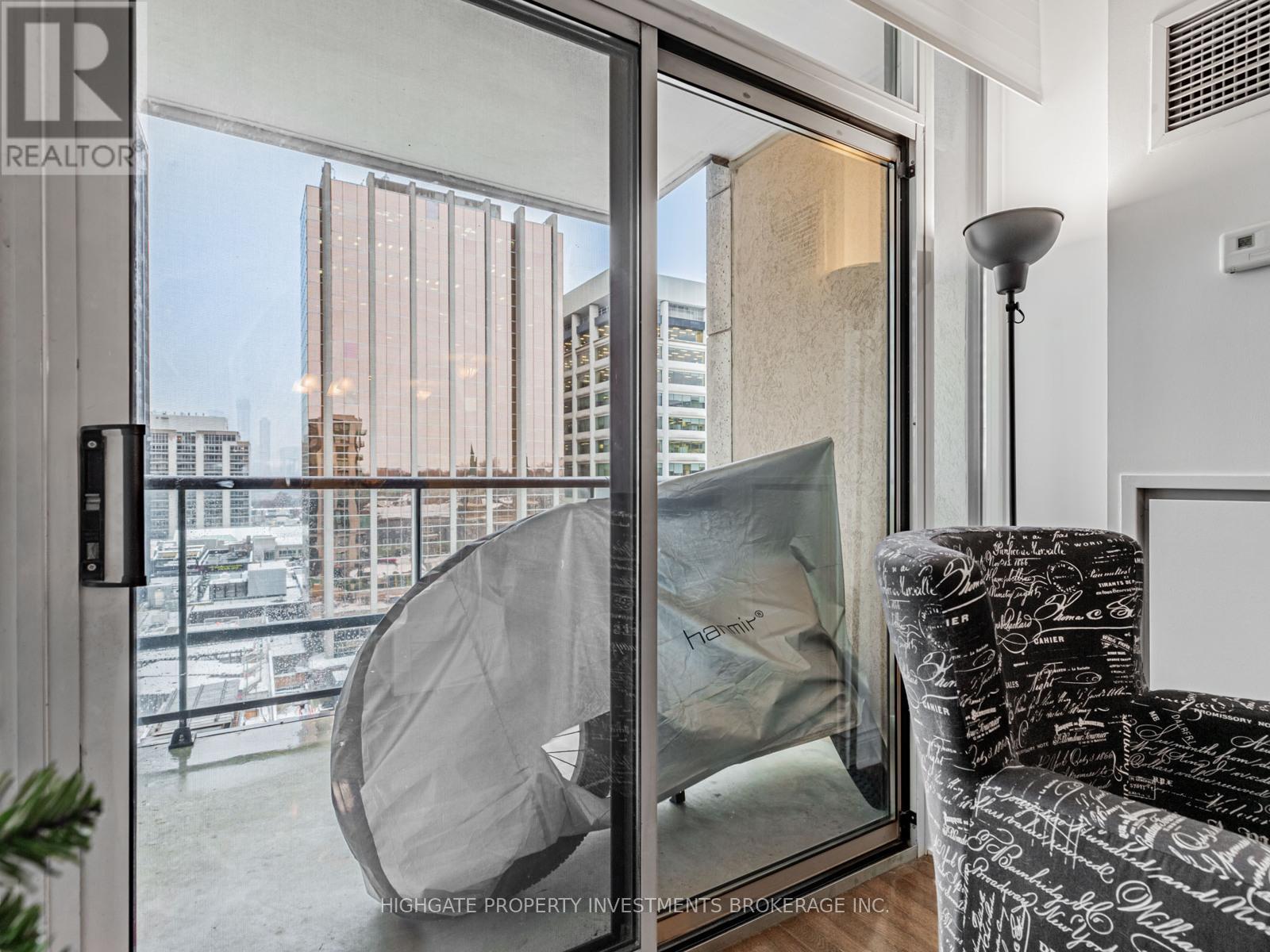 705 - 10 Delisle Avenue, Toronto, Ontario  M4V 3C6 - Photo 15 - C12627848