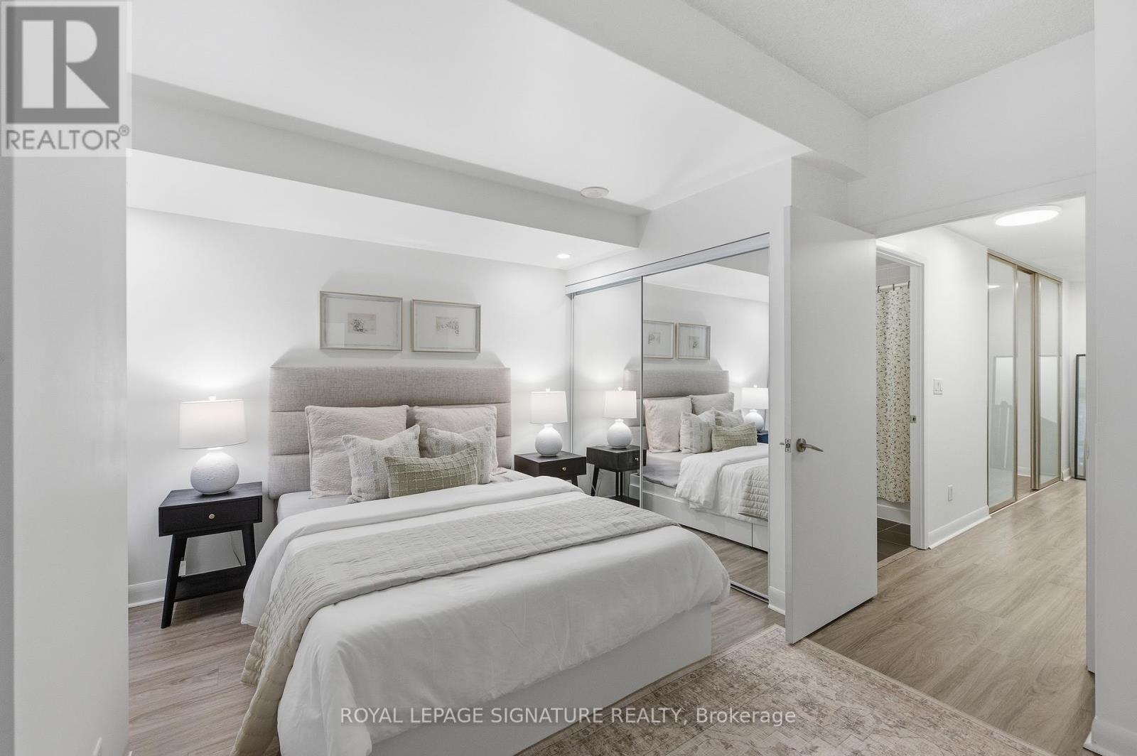 105 - 15 Bruyeres Mews, Toronto, Ontario  M5V 0A7 - Photo 12 - C12627850