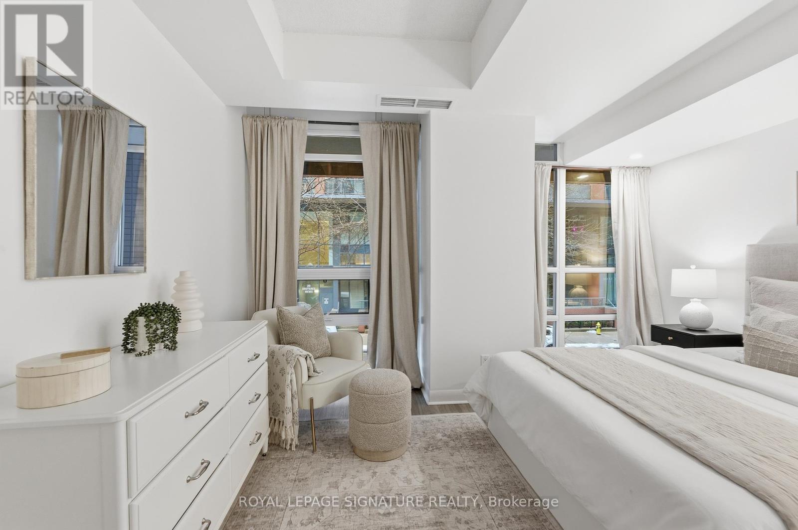 105 - 15 Bruyeres Mews, Toronto, Ontario  M5V 0A7 - Photo 14 - C12627850