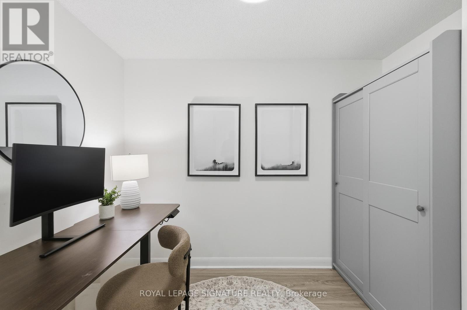 105 - 15 Bruyeres Mews, Toronto, Ontario  M5V 0A7 - Photo 17 - C12627850