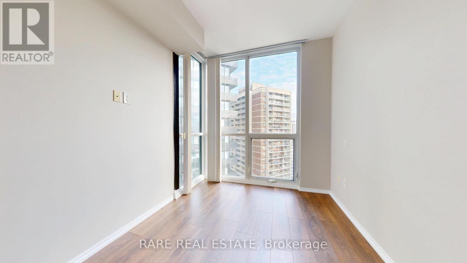 2012 - 45 Charles Street E, Toronto, Ontario M4Y 0B8 - Photo 12 - C12627856