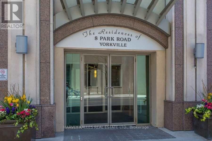 3702 - 8 PARK ROAD, Toronto, Ontario