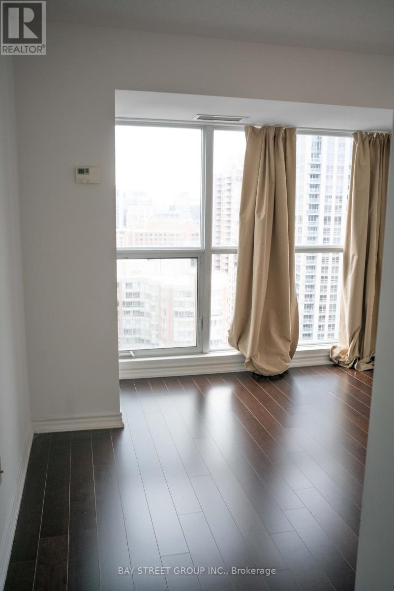 2310 - 386 Yonge Street, Toronto, Ontario  M5B 0A5 - Photo 17 - C12627904