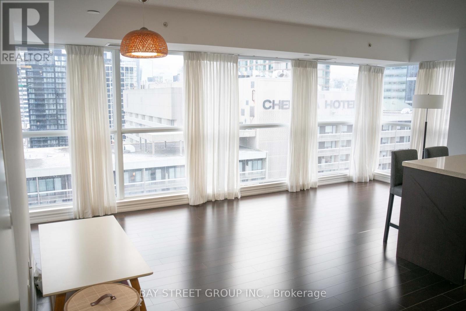 2310 - 386 Yonge Street, Toronto, Ontario  M5B 0A5 - Photo 21 - C12627904