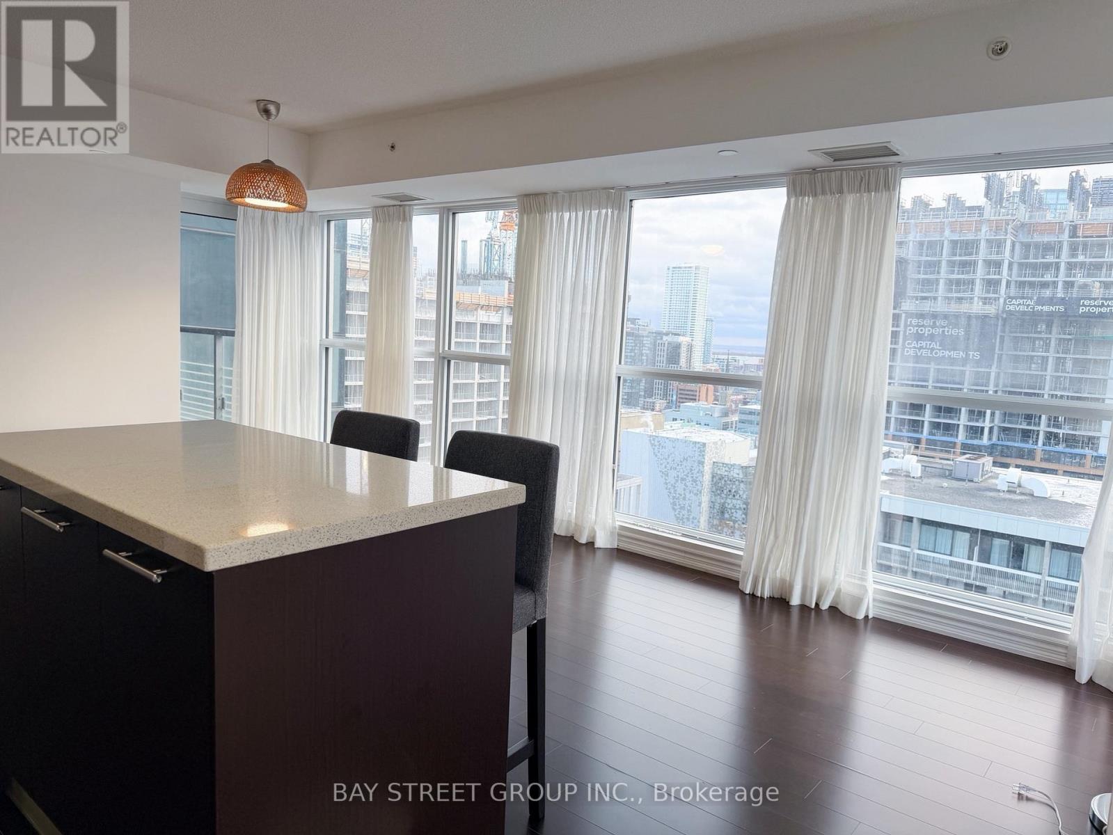 2310 - 386 Yonge Street, Toronto, Ontario  M5B 0A5 - Photo 6 - C12627904