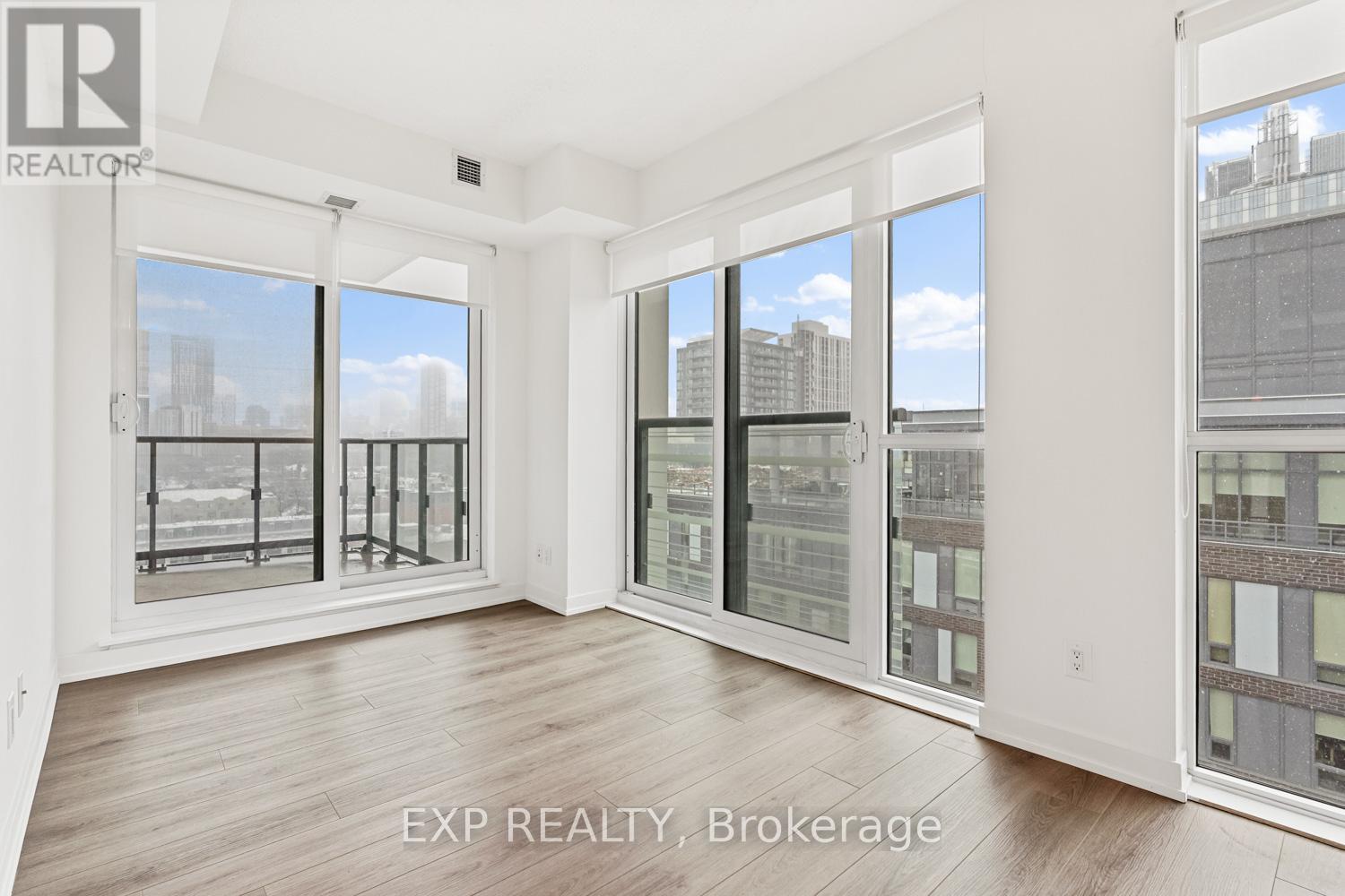 1009 - 200 Sackville Street, Toronto, Ontario  M5A 0C4 - Photo 11 - C12627934