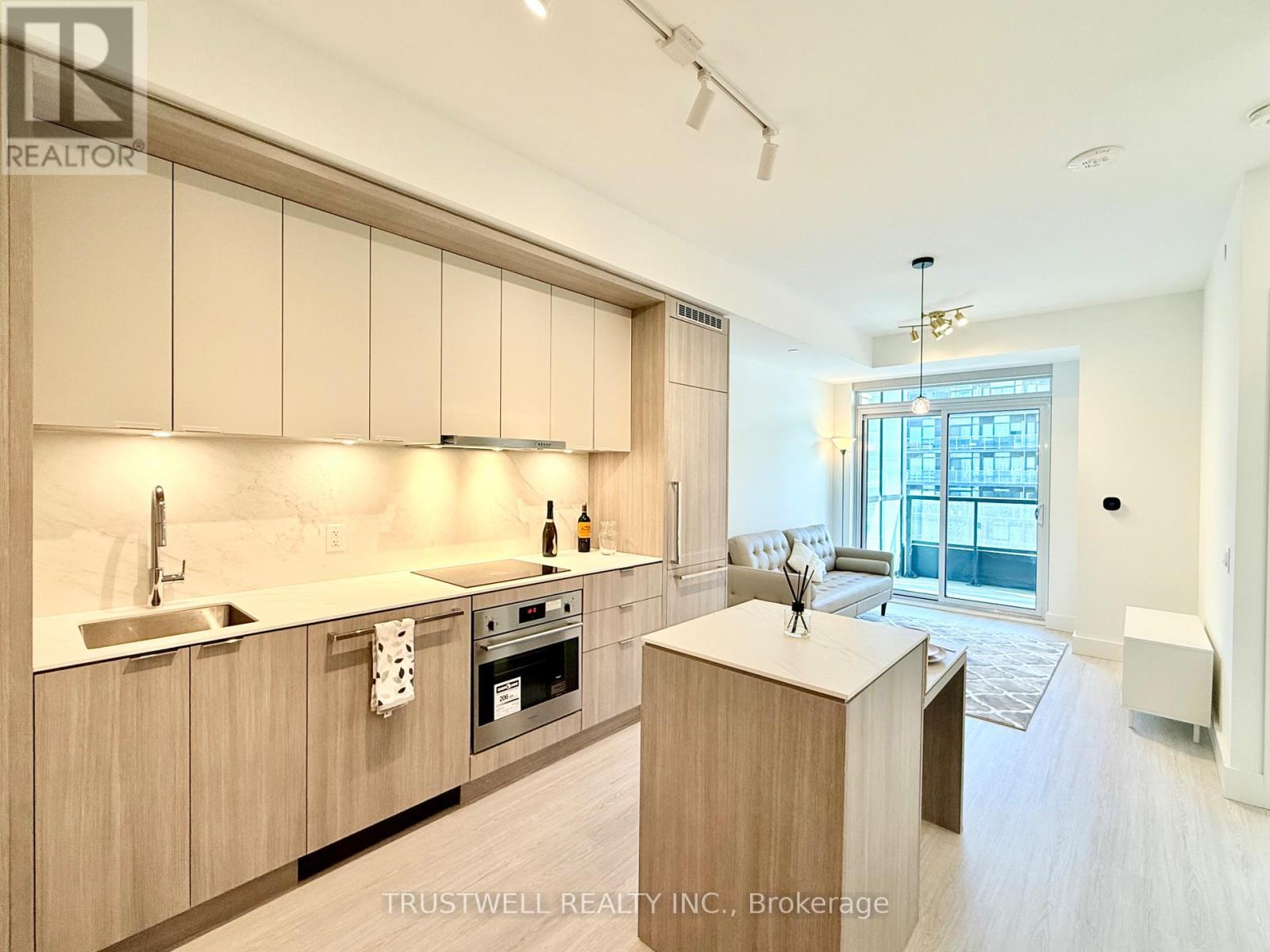 503 - 6 Greenbriar Road, Toronto, Ontario  M2K 0H6 - Photo 2 - C12628054