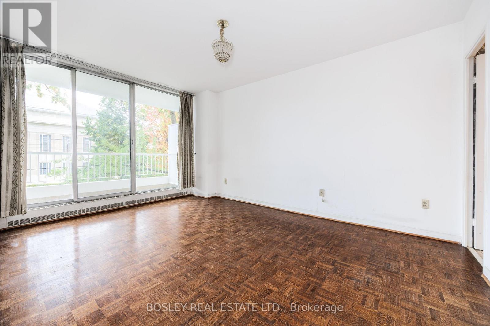 201 - 190 St George Street, Toronto, Ontario M5R 2N4 - Photo 9 - C12628058