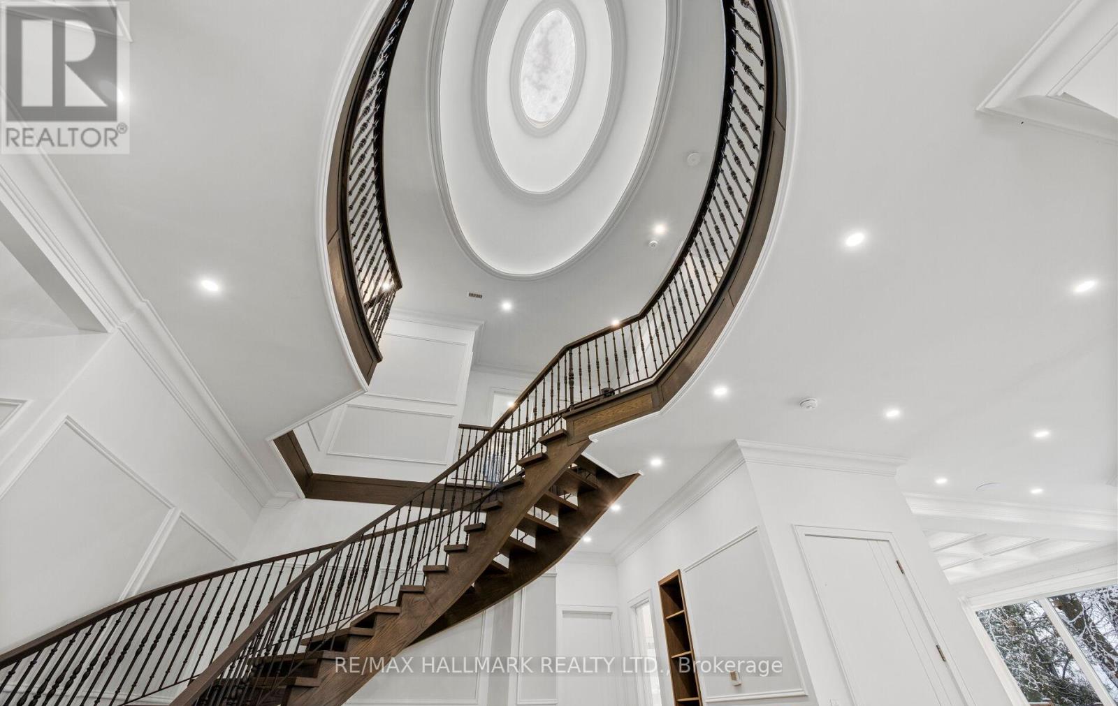 32 Devondale Avenue, Toronto, Ontario  M2R 2E2 - Photo 10 - C12628070