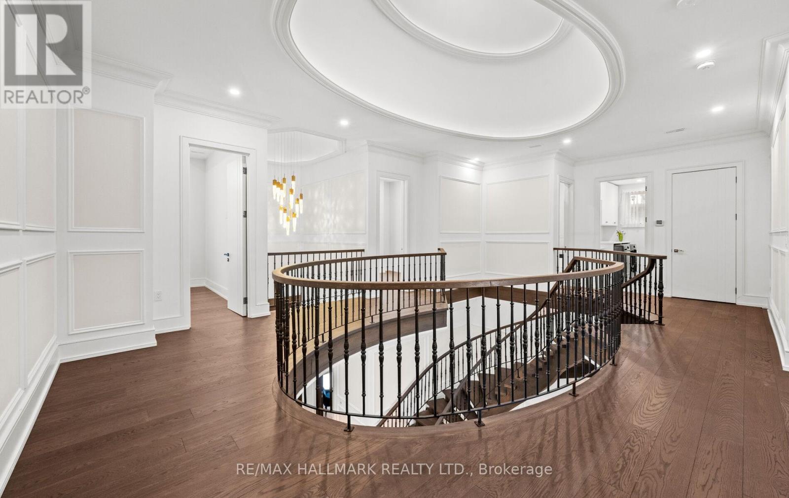 32 Devondale Avenue, Toronto, Ontario  M2R 2E2 - Photo 25 - C12628070