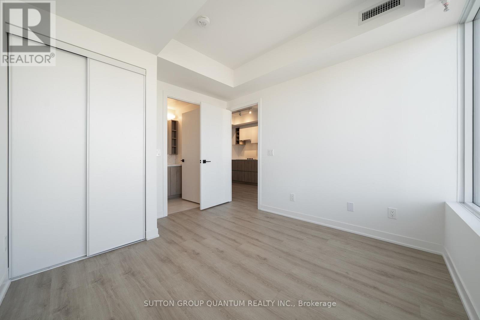 1607 - 319 Jarvis Street, Toronto (Church-Yonge Corridor), Ontario  M5B 0C8 - Photo 14 - C12628106