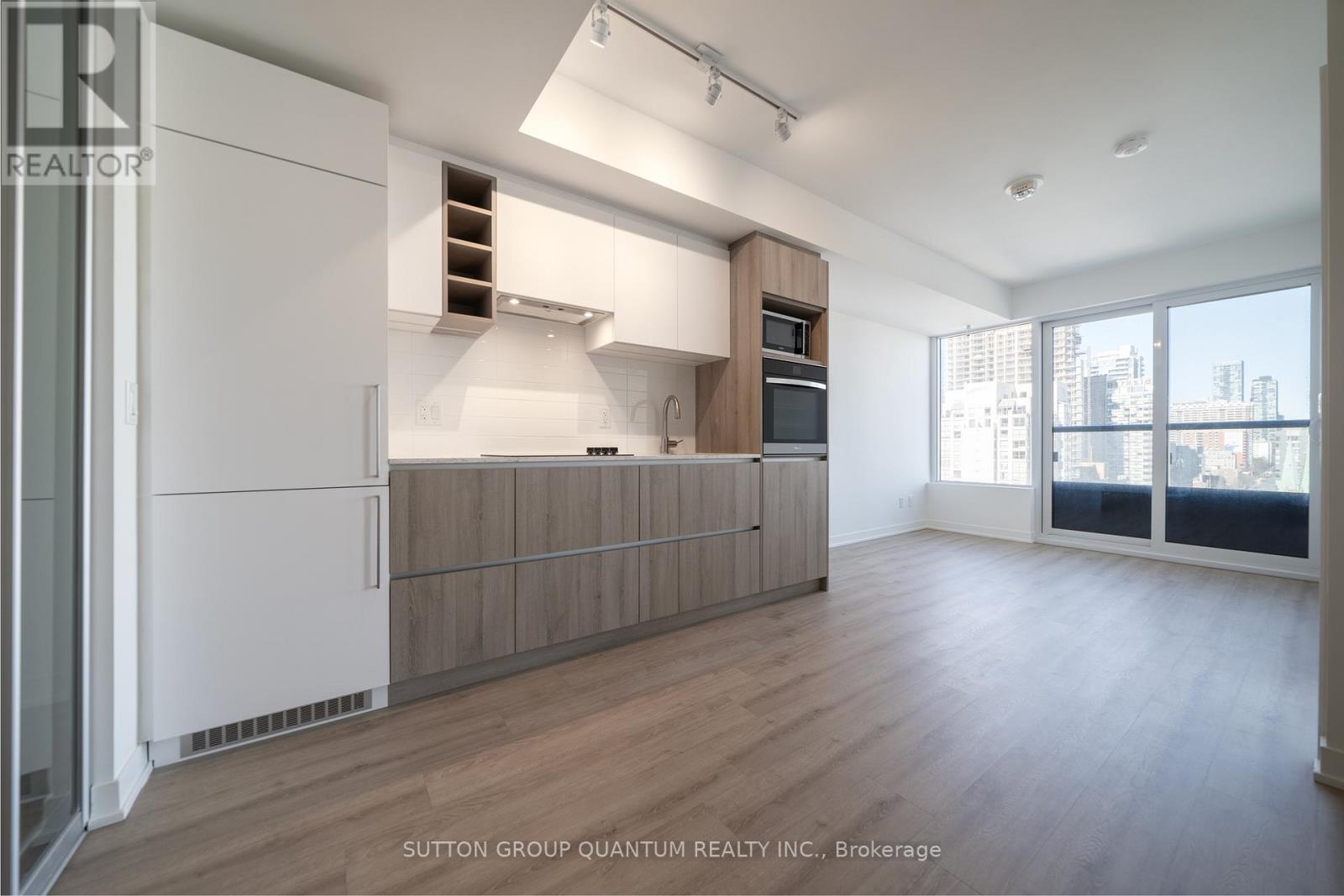 1607 - 319 Jarvis Street, Toronto (Church-Yonge Corridor), Ontario  M5B 0C8 - Photo 4 - C12628106