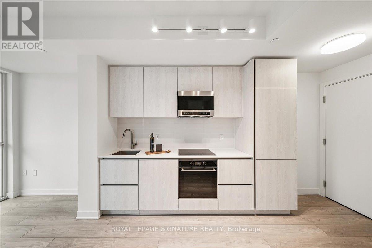 1313 - 120 Broadway Avenue, Toronto, Ontario  M4P 0E9 - Photo 18 - C12628114