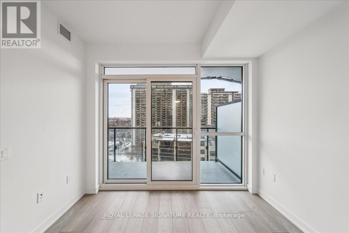 1313 - 120 Broadway Avenue, Toronto, Ontario  M4P 0E9 - Photo 19 - C12628114