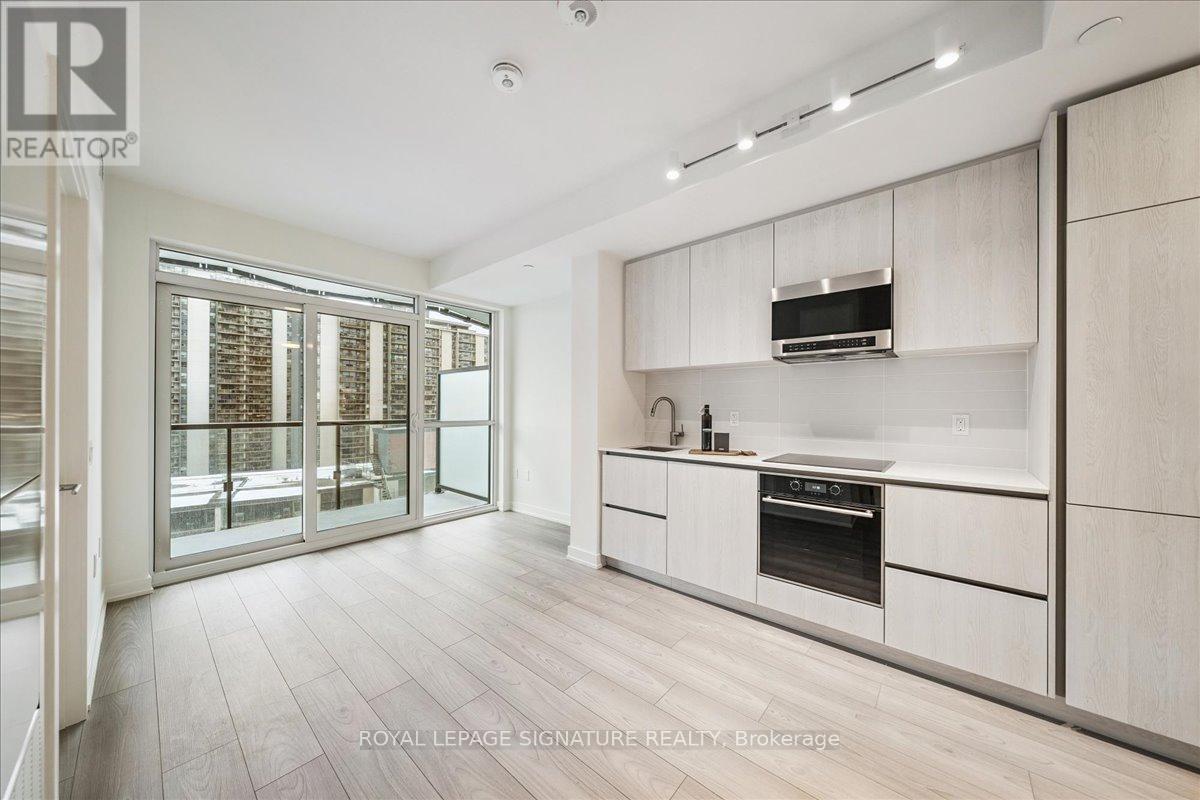 1313 - 120 Broadway Avenue, Toronto, Ontario  M4P 0E9 - Photo 24 - C12628114