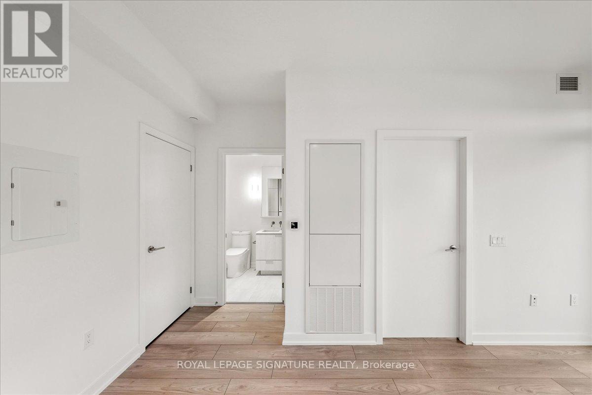 1313 - 120 Broadway Avenue, Toronto, Ontario  M4P 0E9 - Photo 25 - C12628114