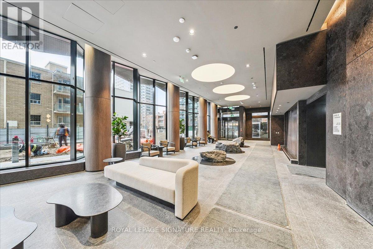 1313 - 120 Broadway Avenue, Toronto, Ontario  M4P 0E9 - Photo 6 - C12628114