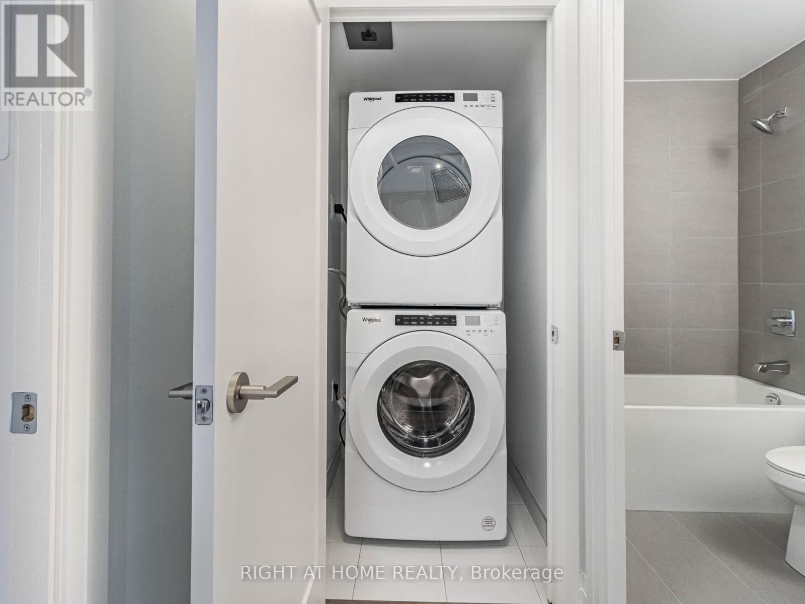 901 - 286 Main Street, Toronto, Ontario M4C 0B3 - Photo 24 - E12592678