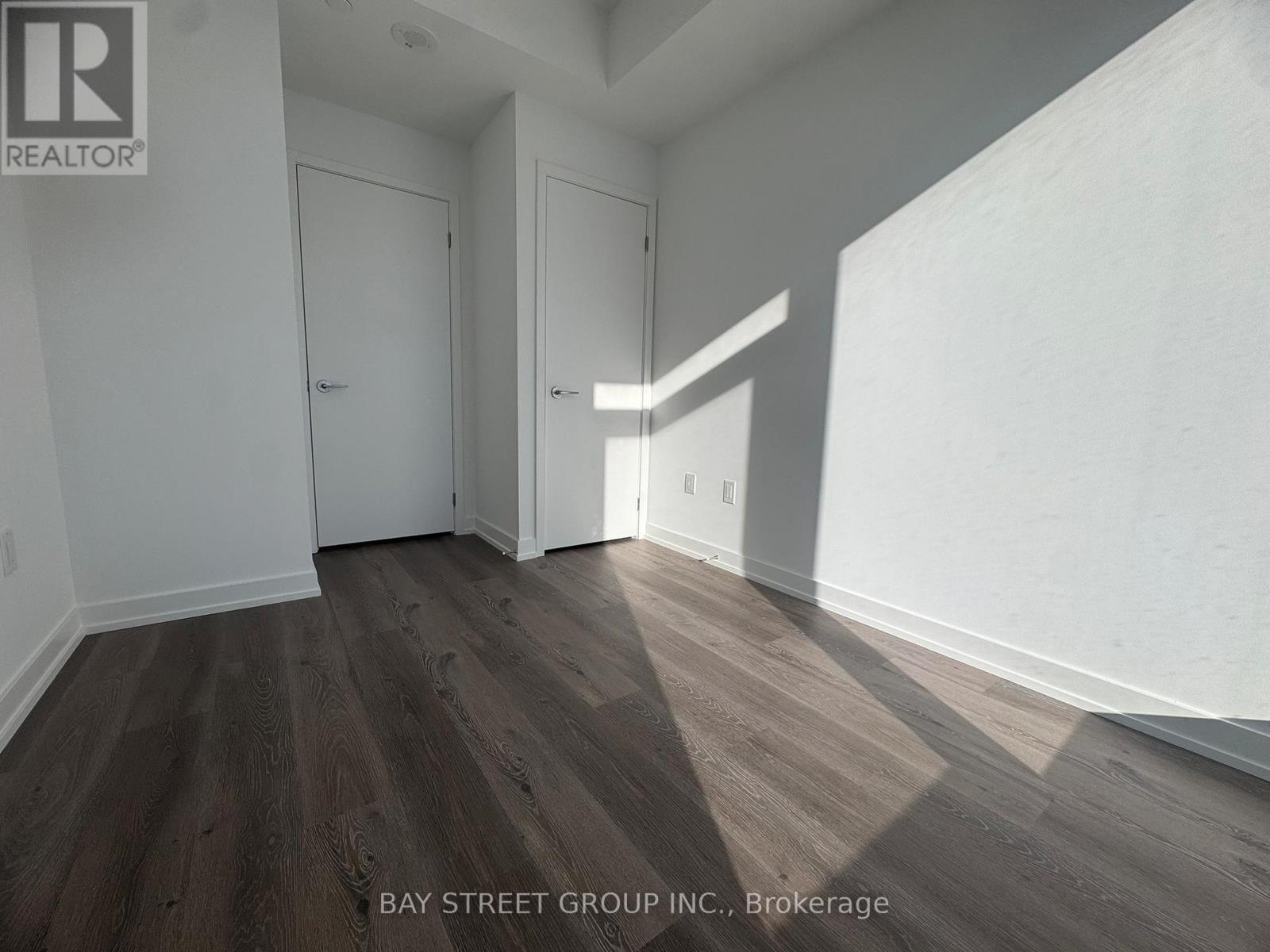 3405 - 395 Square One Drive, Mississauga, Ontario  L5B 0P6 - Photo 15 - W12615916