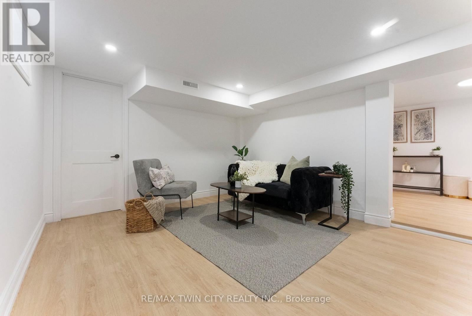 25 Dundee Street, Brantford, Ontario  N3R 4M2 - Photo 25 - X12587230