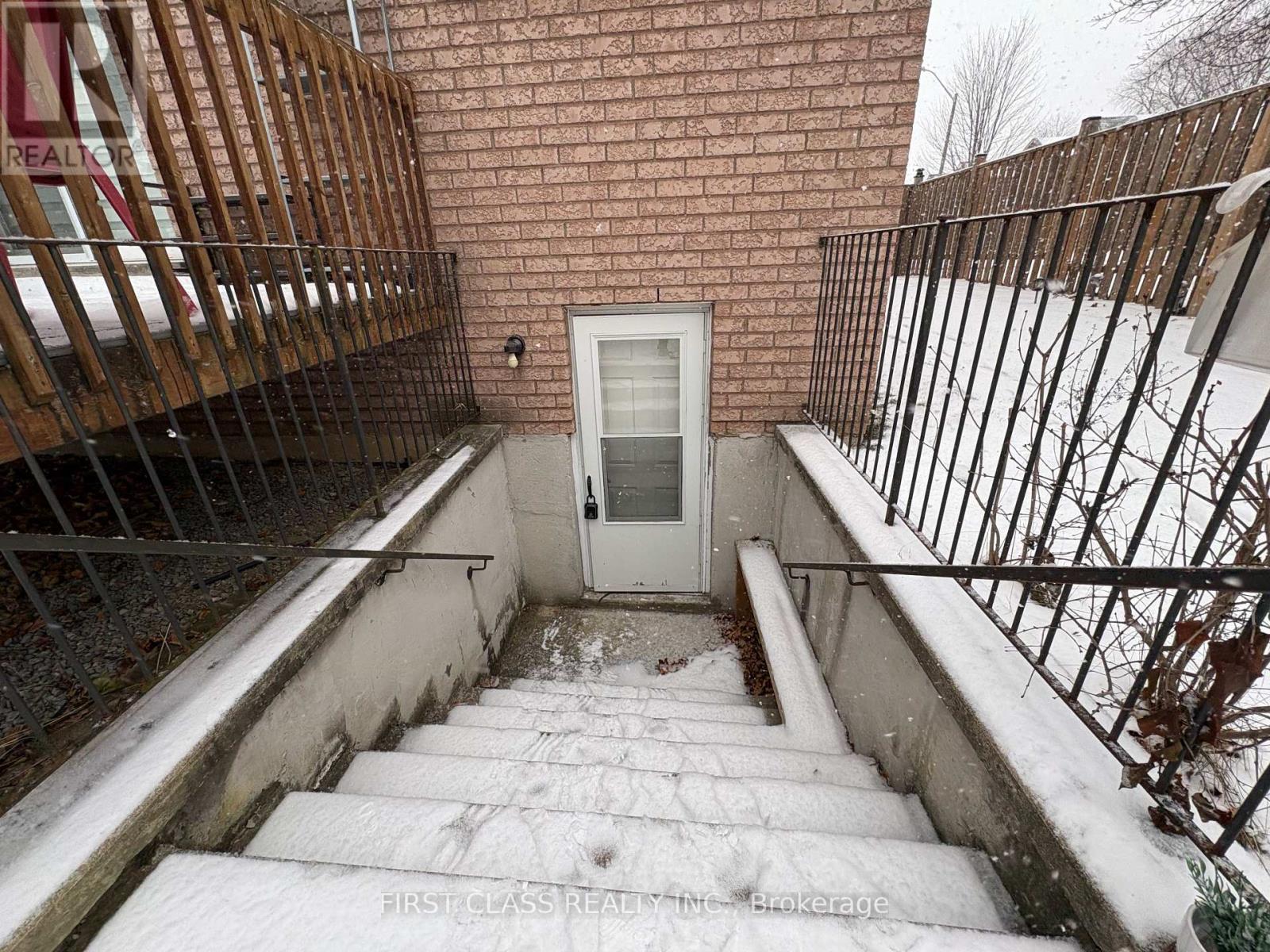 62 Scarbell Drive, Toronto, Ontario  M1C 5G8 - Photo 3 - E12627912