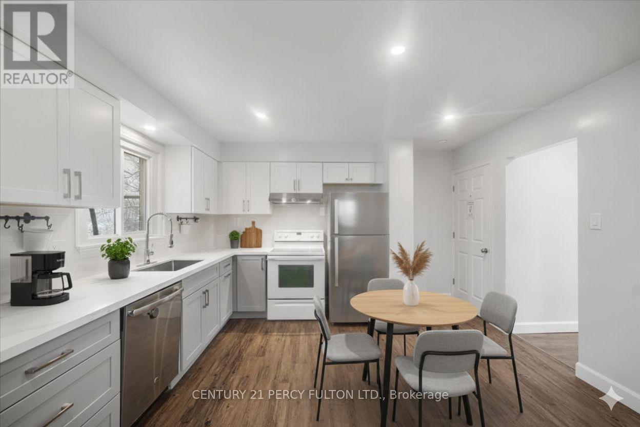 279 Vancouver Crescent, Oshawa, Ontario  L1J 2A1 - Photo 9 - E12627920