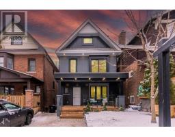 208 GAINSBOROUGH ROAD, Toronto, Ontario