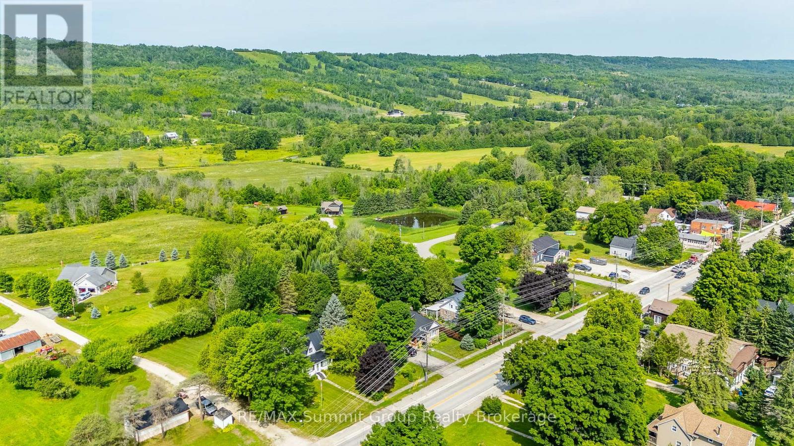 235284 Grey Road 13, Grey Highlands, Ontario  N0C 1G0 - Photo 40 - X12318033