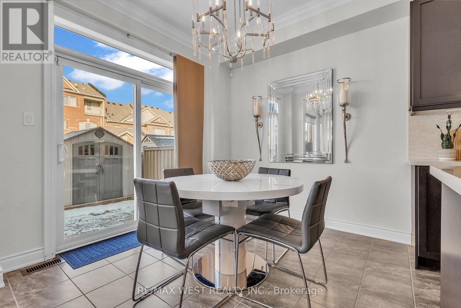 353 Moody Drive, Vaughan, Ontario  L4H 3Z8 - Photo 13 - N12627832