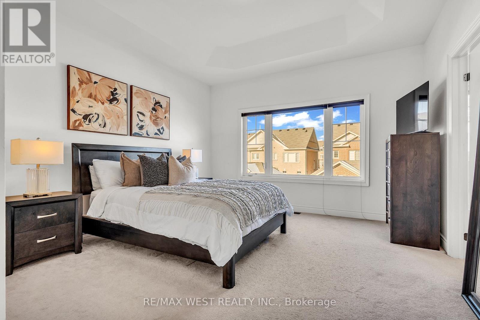 353 Moody Drive, Vaughan, Ontario  L4H 3Z8 - Photo 15 - N12627832