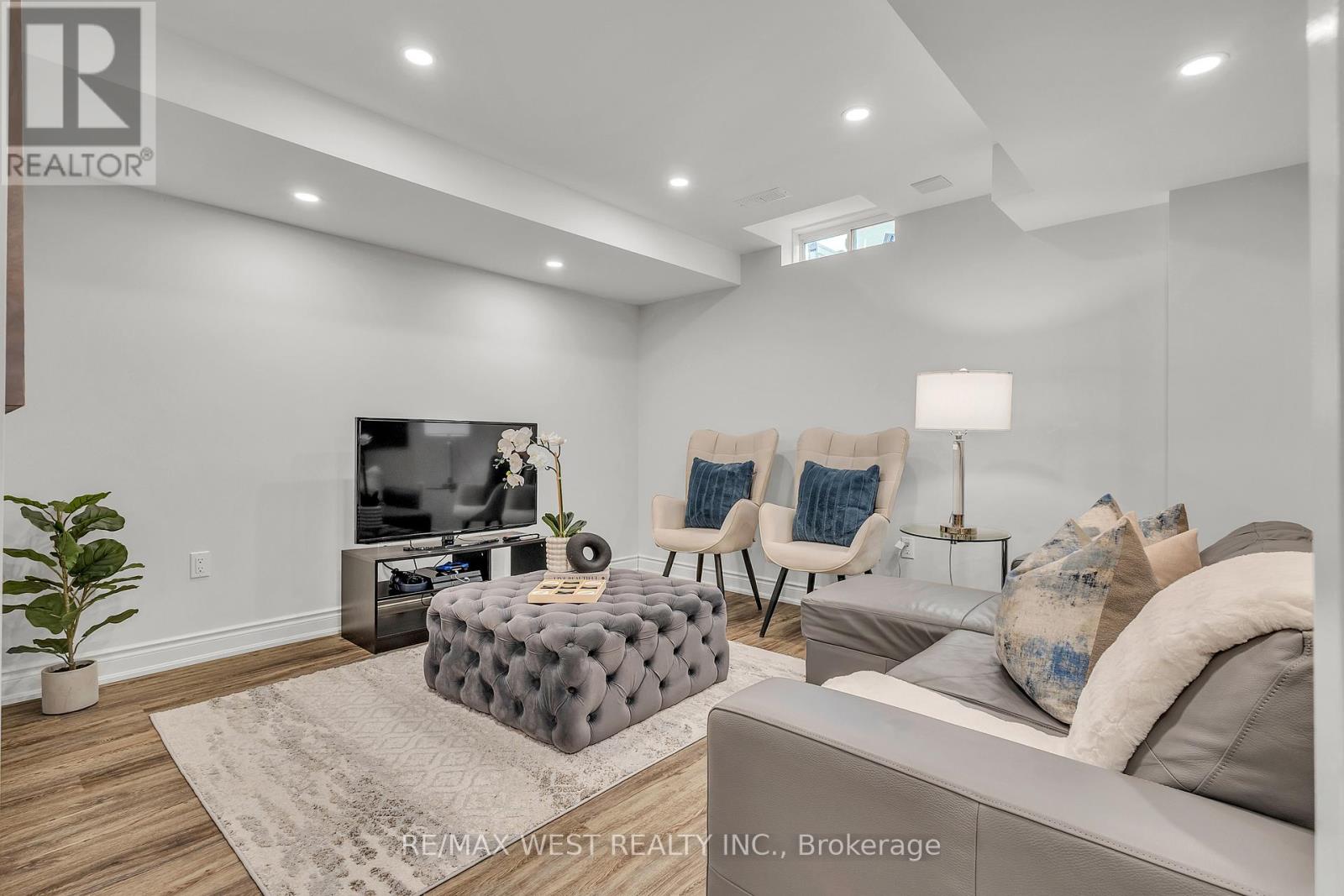 353 Moody Drive, Vaughan, Ontario  L4H 3Z8 - Photo 26 - N12627832