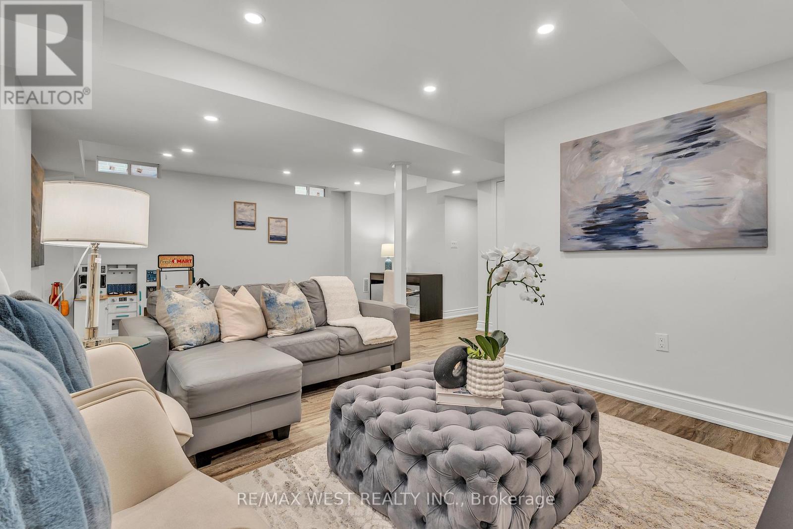 353 Moody Drive, Vaughan, Ontario  L4H 3Z8 - Photo 27 - N12627832