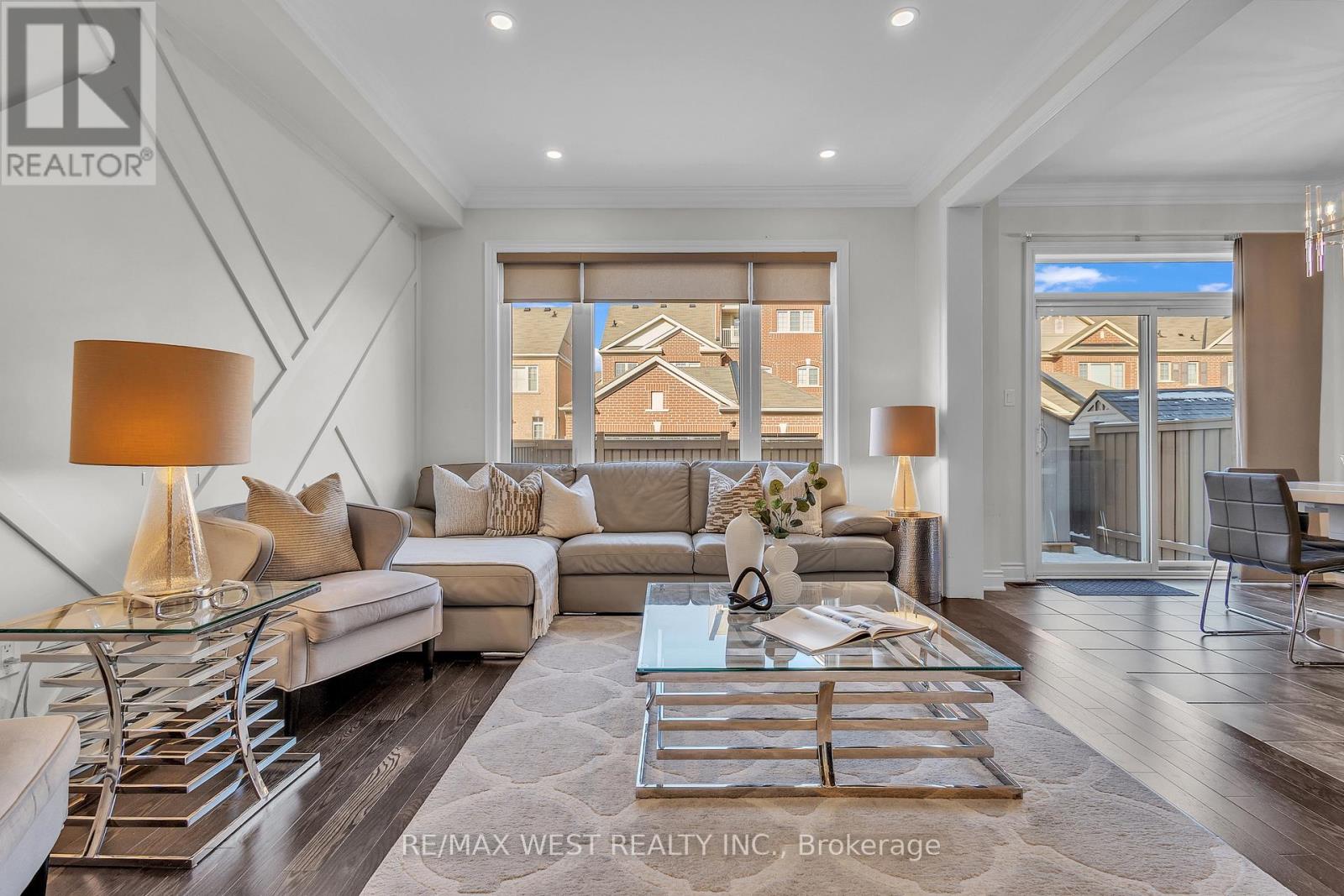 353 Moody Drive, Vaughan, Ontario  L4H 3Z8 - Photo 8 - N12627832