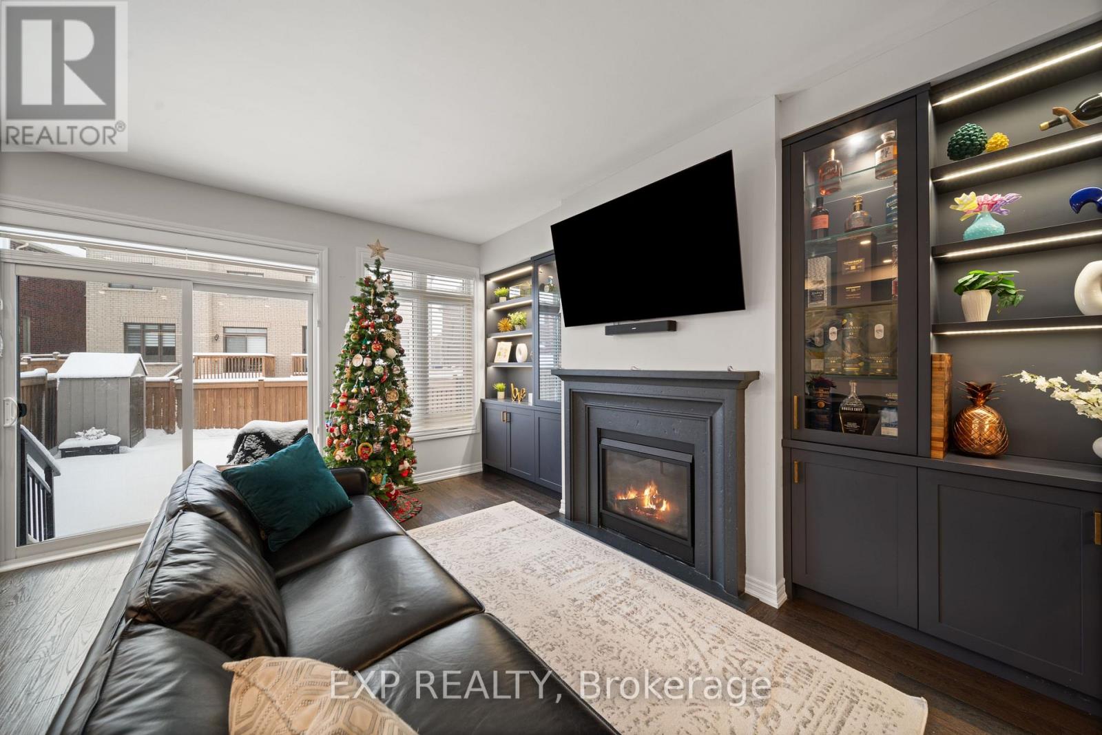 82 Gower Drive, Aurora, Ontario  L4G 0W1 - Photo 10 - N12627942