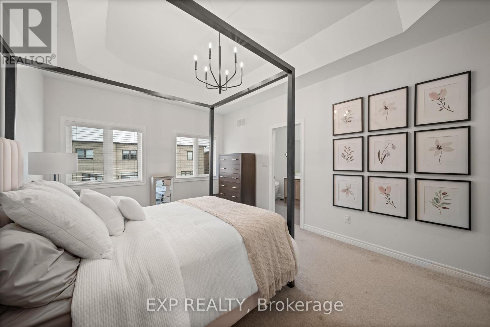 82 Gower Drive, Aurora, Ontario  L4G 0W1 - Photo 14 - N12627942