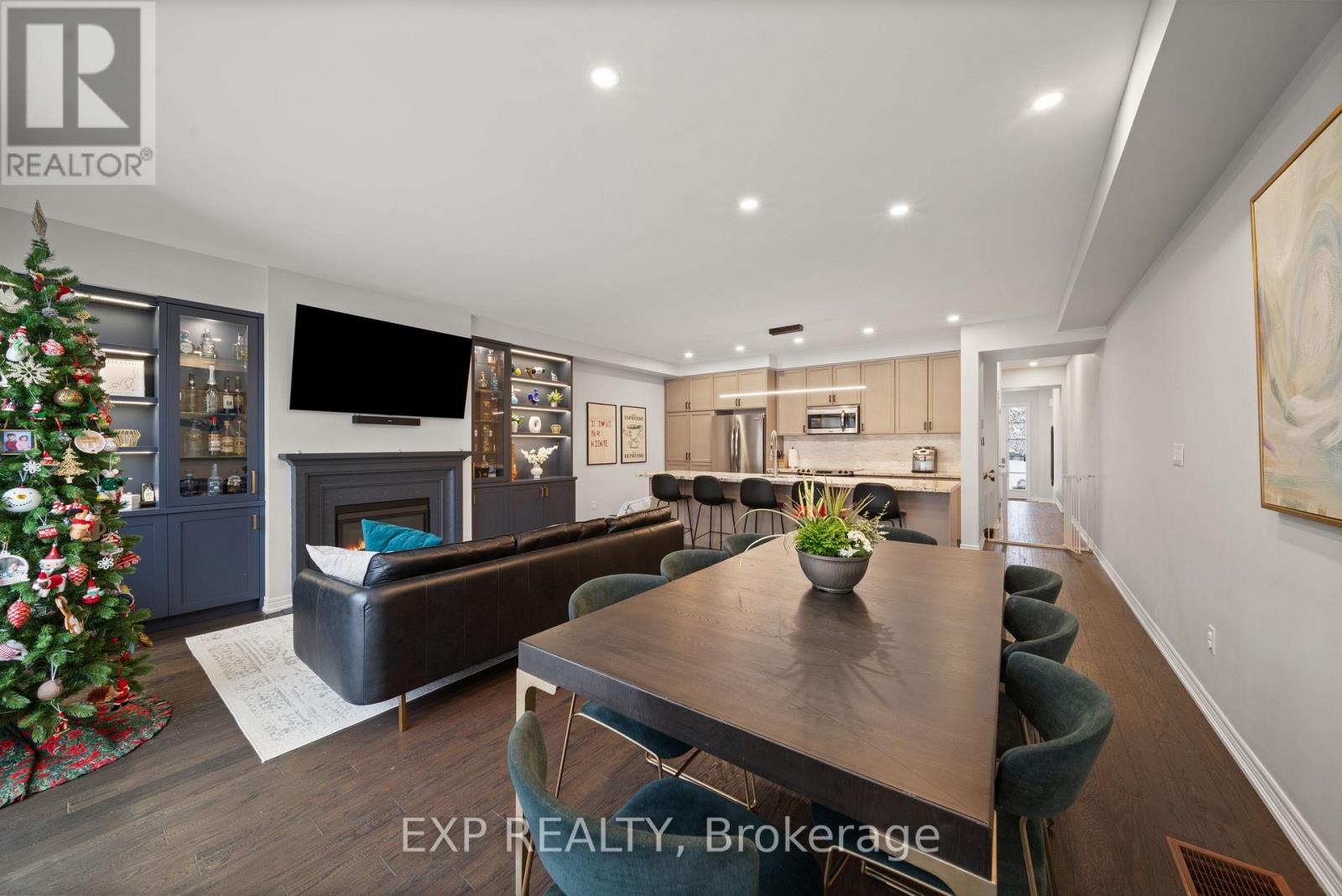 82 Gower Drive, Aurora, Ontario  L4G 0W1 - Photo 8 - N12627942