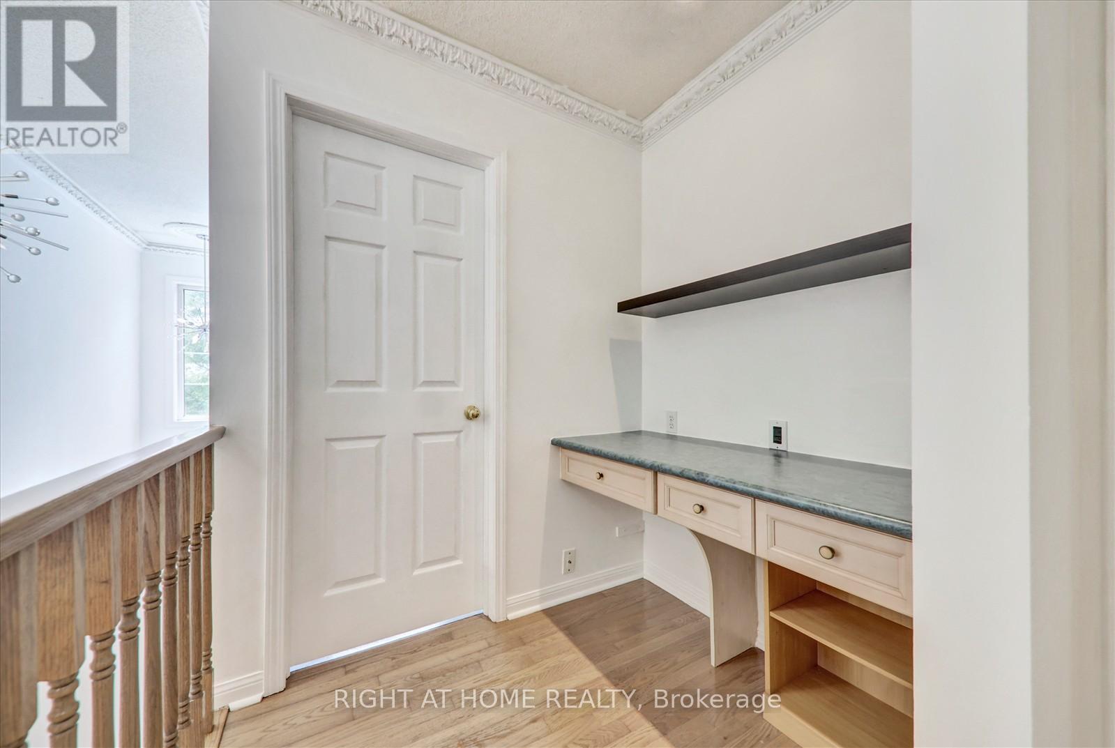 8 Santa Maria Trail, Vaughan, Ontario  L6A 2Y7 - Photo 14 - N12627982