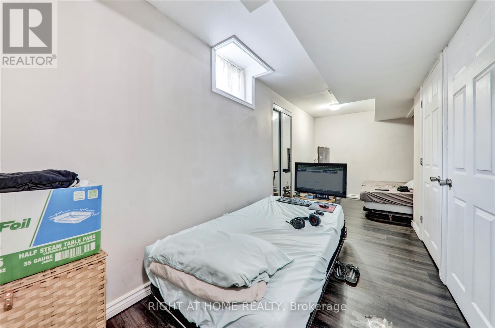 8 Santa Maria Trail, Vaughan, Ontario  L6A 2Y7 - Photo 21 - N12627982