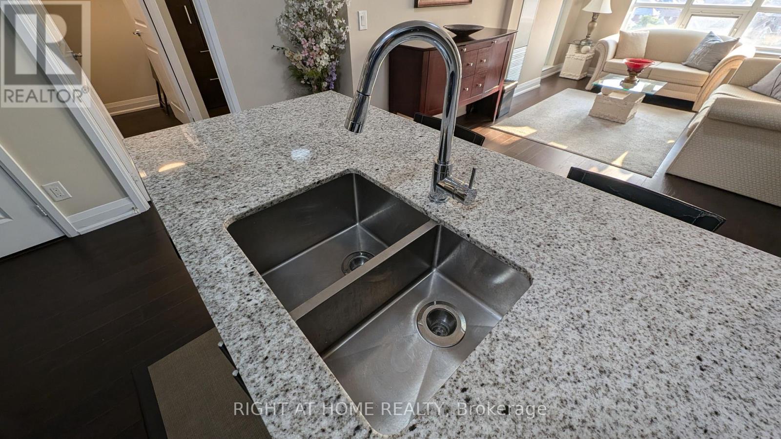 1116 - 9582 Markham Road, Markham, Ontario  L6E 0T4 - Photo 13 - N12628046