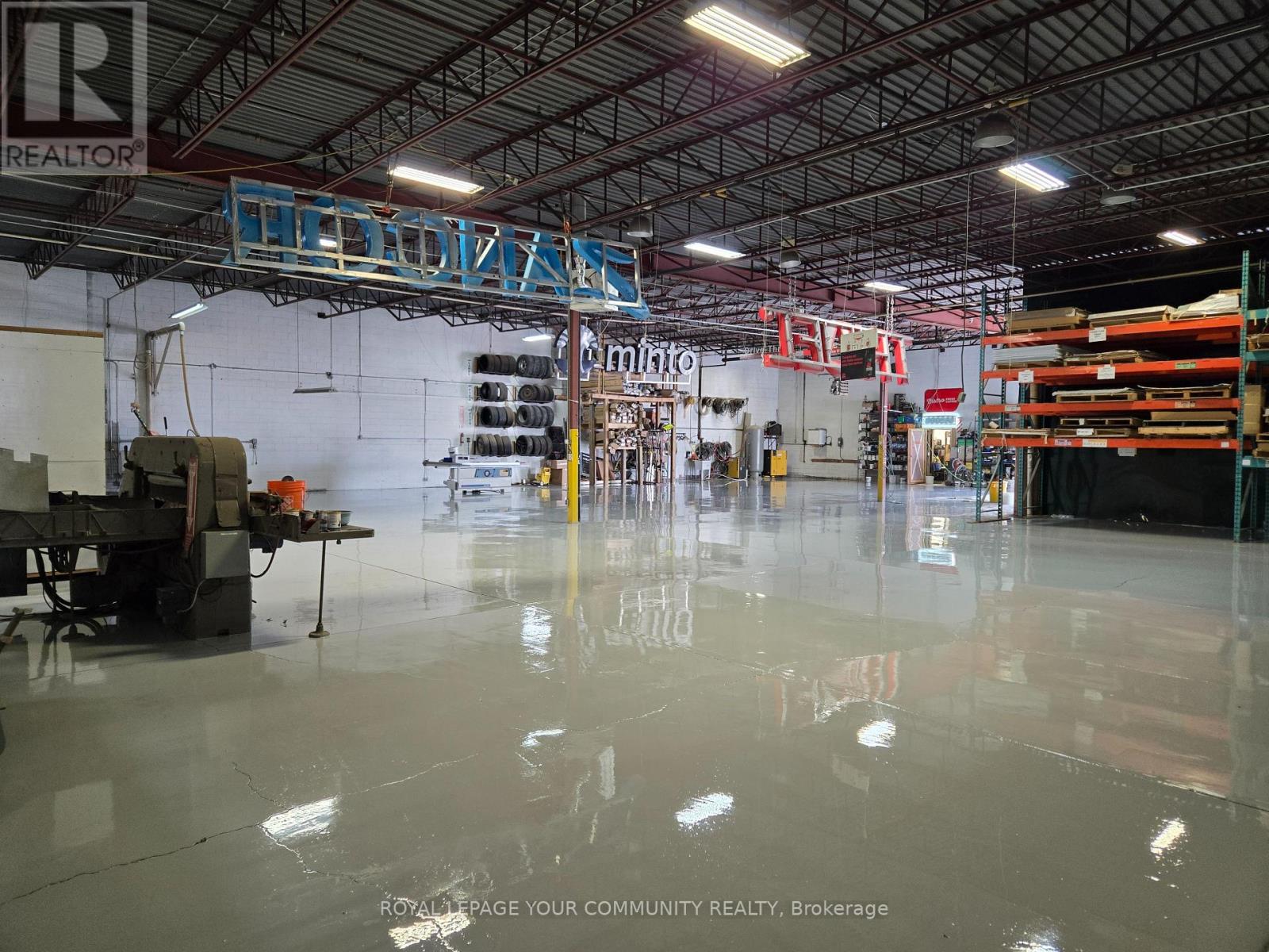 145 Engelhard Drive, Aurora, Ontario  L4G 3V1 - Photo 16 - N12628102