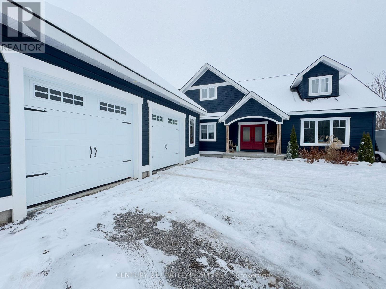 142 Hickory Beach Road, Kawartha Lakes, Ontario K0M 1N0 - Photo 3 - X12344223