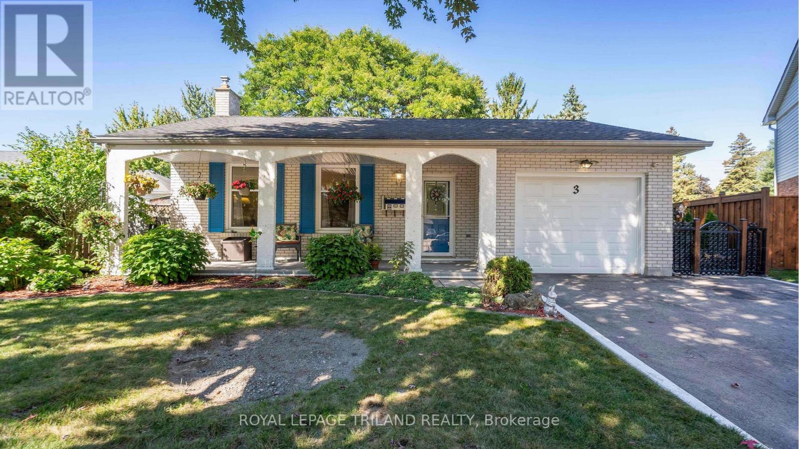 3 Kendall Court, London North, Ontario  N5X 1E4 - Photo 2 - X12438388