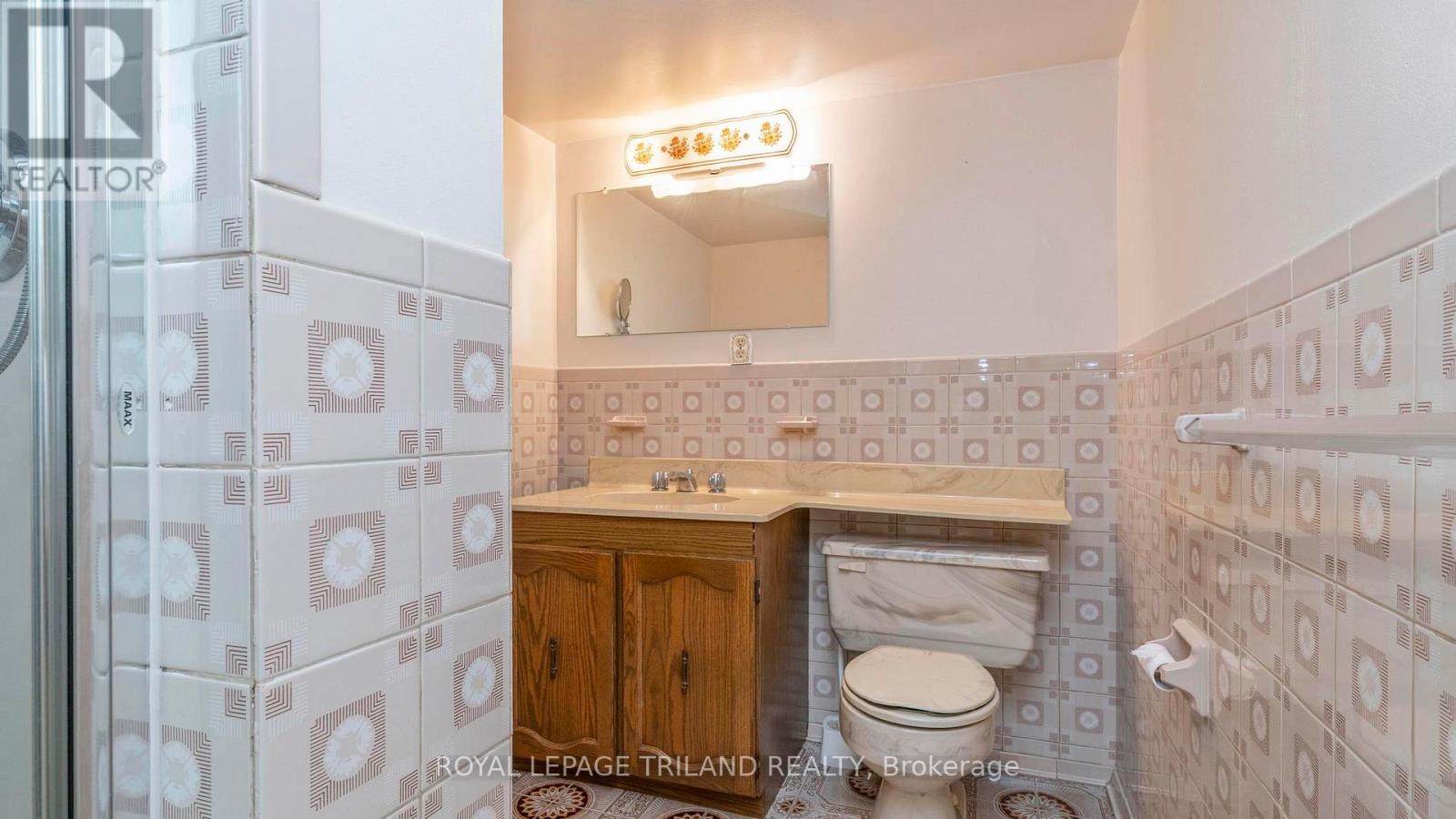 3 Kendall Court, London North, Ontario  N5X 1E4 - Photo 31 - X12438388