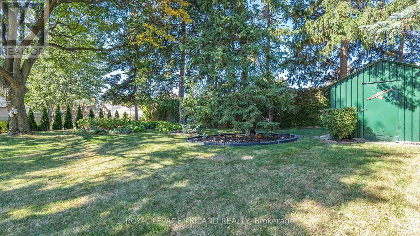 3 Kendall Court, London North, Ontario  N5X 1E4 - Photo 40 - X12438388