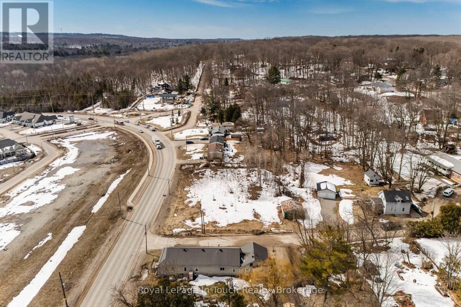 204 Gianetto Drive, Midland, Ontario L4R 5J4 - Photo 14 - S12628254