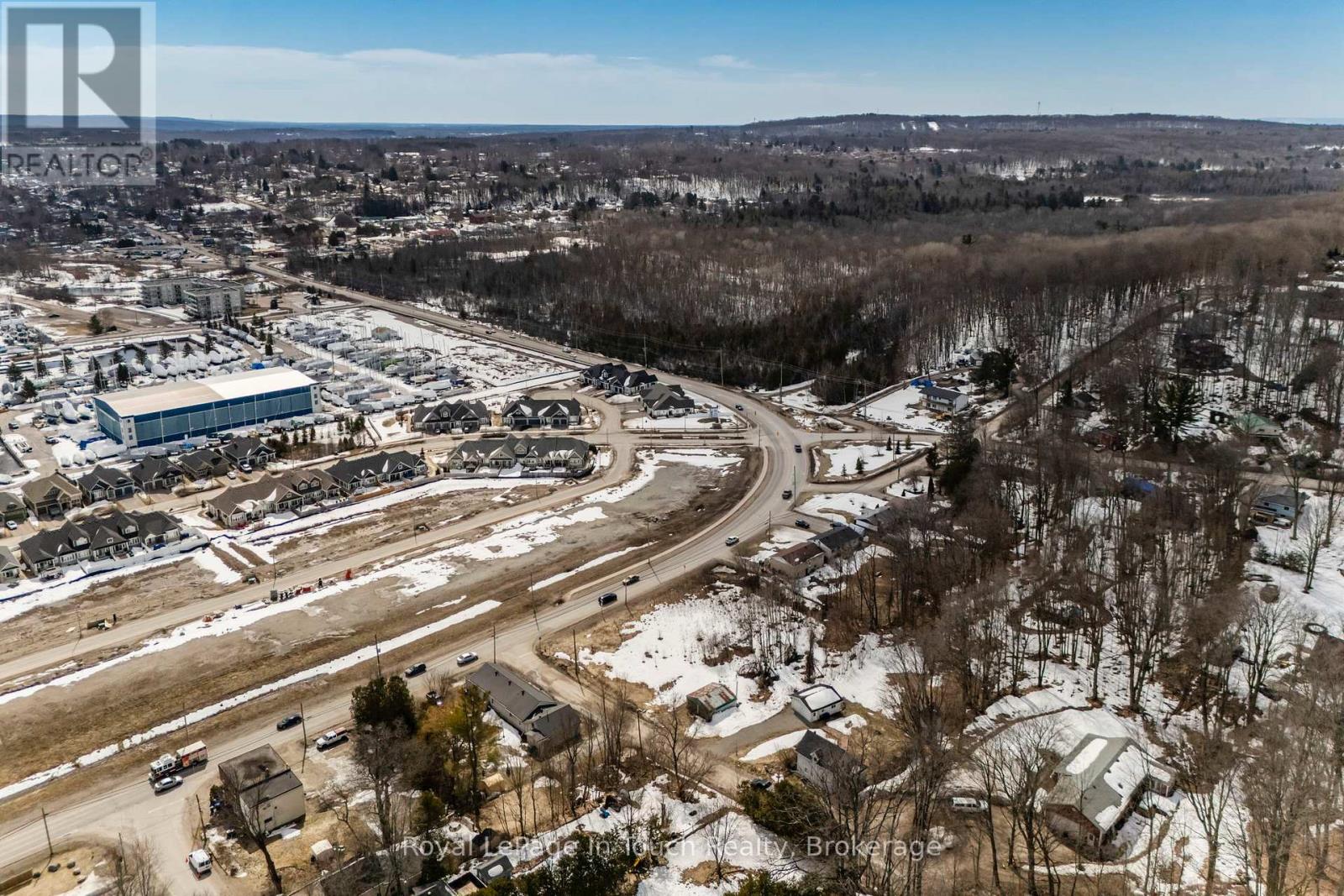 204 Gianetto Drive, Midland, Ontario L4R 5J4 - Photo 15 - S12628254