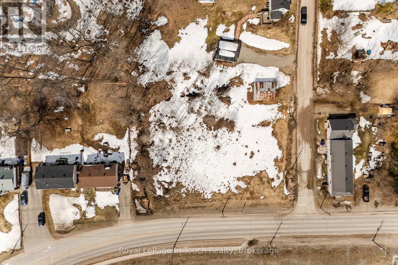 204 Gianetto Drive, Midland, Ontario L4R 5J4 - Photo 8 - S12628254