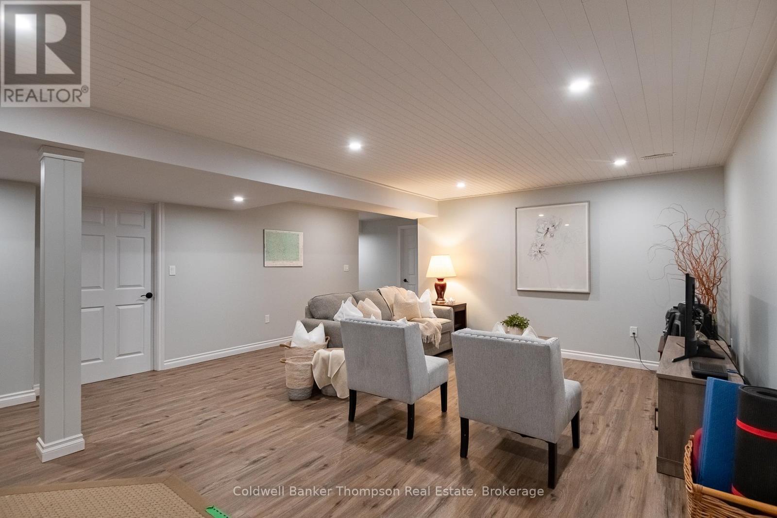 32 Prestwick Drive, Huntsville, Ontario P1H 0C2 - Photo 22 - X12628168