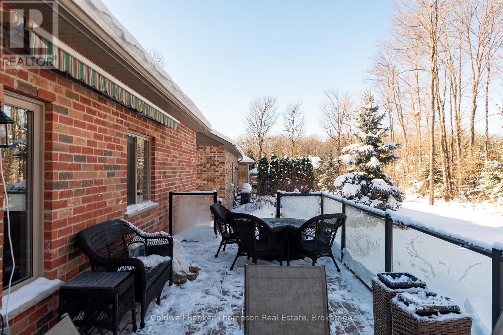 32 Prestwick Drive, Huntsville, Ontario P1H 0C2 - Photo 32 - X12628168